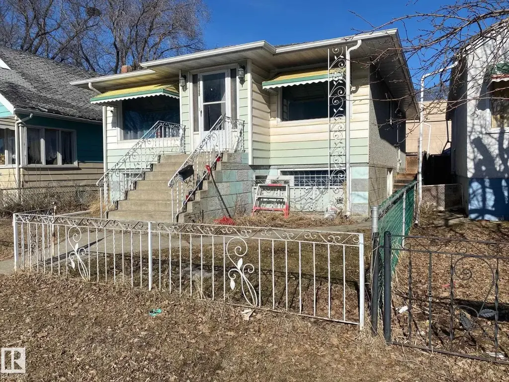 10965 96 St Nw Nw, Edmonton